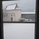 Blick auf den Neubau der Abtei Königsmünster im Schnee